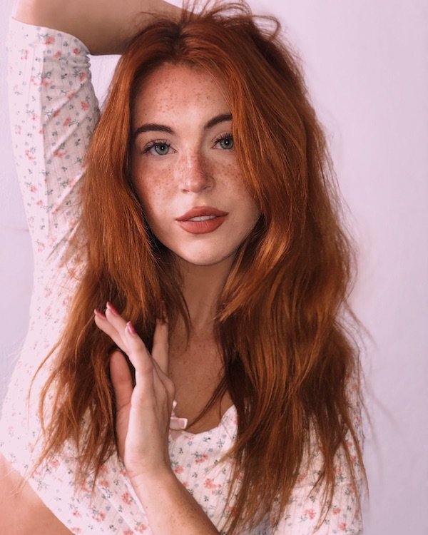 Girls With Freckles (30 pics)