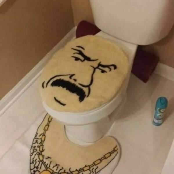 Odd Finds And Situations (25 pics)