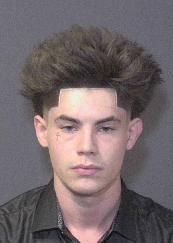 Awful Haircuts (23 pics)