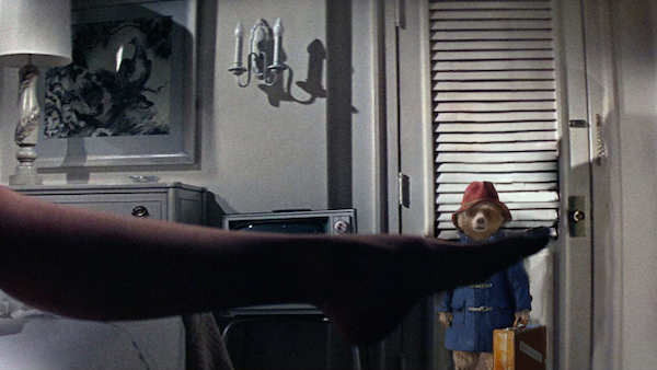 If Paddington Were In Other Popular Movies (24 pics)