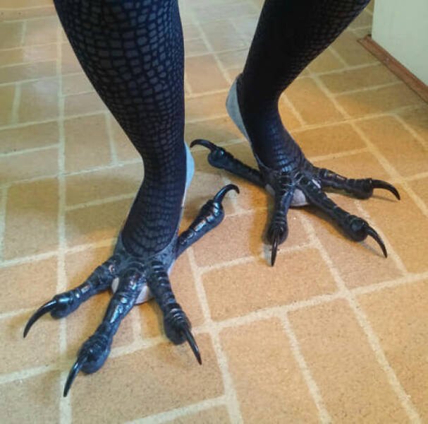 Weird And Awful Shoes (26 pics)