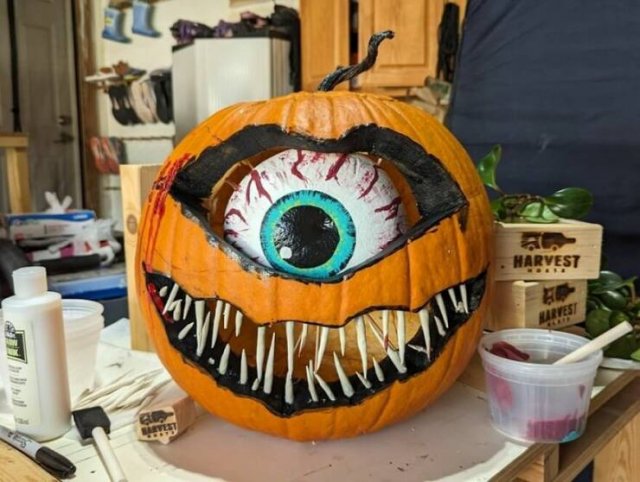 Cool Carved Pumpkins (44 pics)
