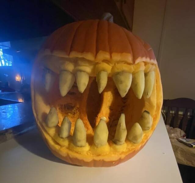 Cool Carved Pumpkins (44 pics)