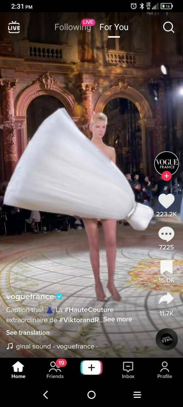 Awful Fashion (17 pics)