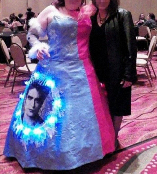 Awful Fashion (17 pics)