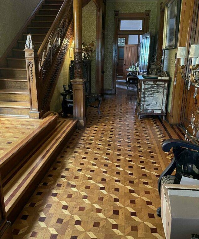 Century-Old Homes And Finds In Them (25 pics)