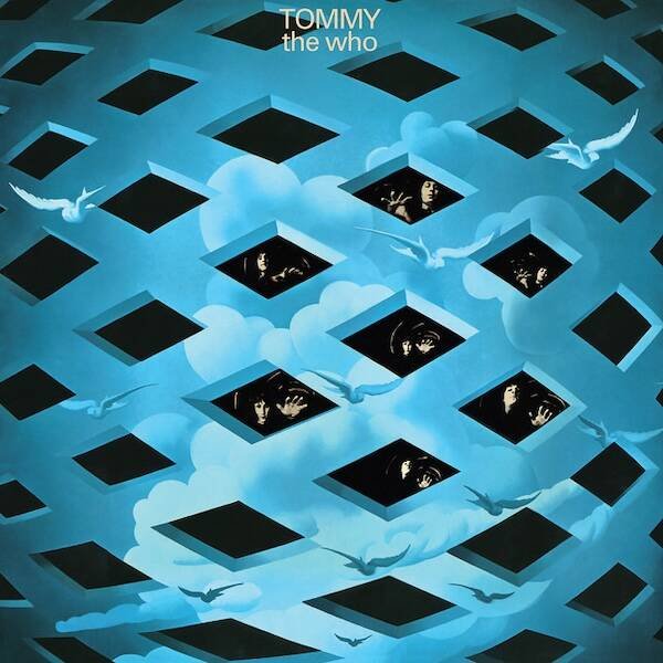 Music Albums That People Remember (29 pics)