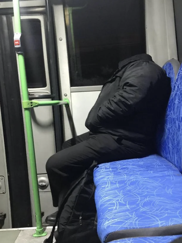Odd People In The Subway (38 pics)