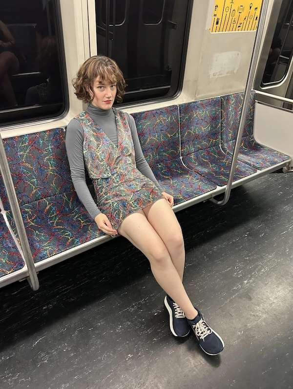 Odd People In The Subway (38 pics)