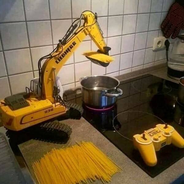 What Is Going On Here? (27 pics)