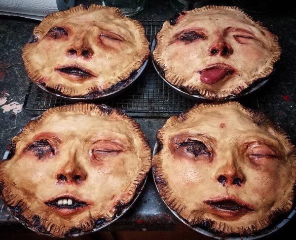 Creepy Finds (24 pics)