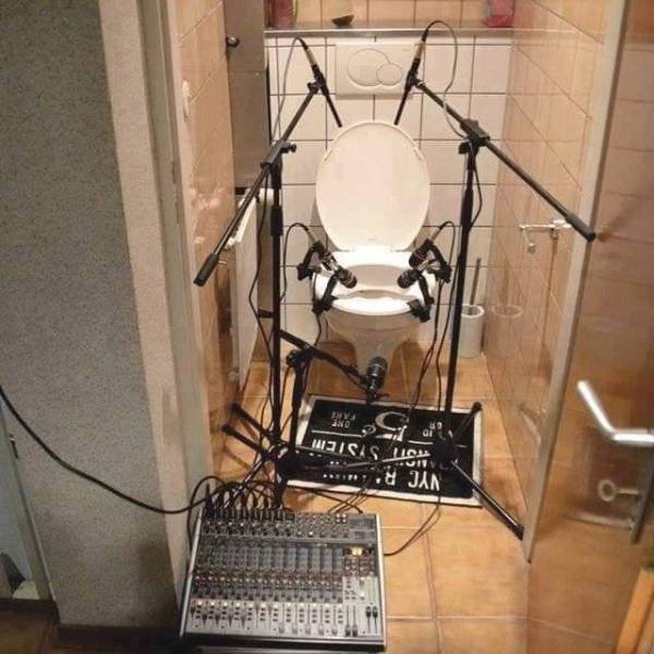 Strange Things And Finds (22 pics)