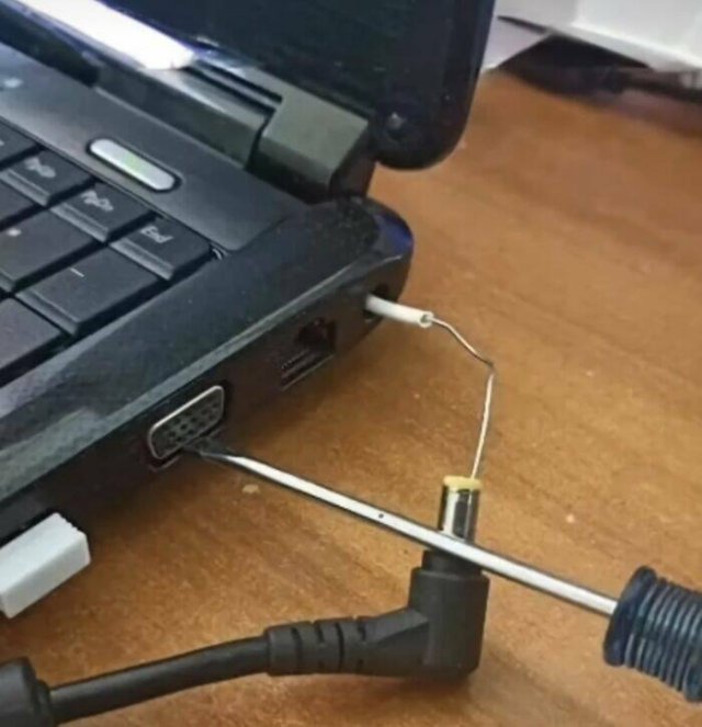 Nightmare Of Technical Support (25 pics)