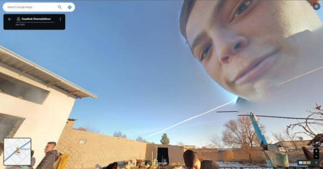 Unusual Finds In Google Street View (24 pics)