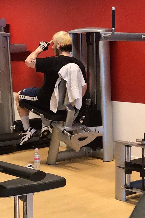 Awful Haircuts (23 pics)