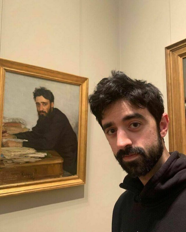 Unexpected Coincidences (24 pics)