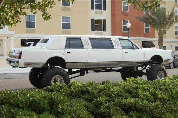 Crazy Cars (22 pics)