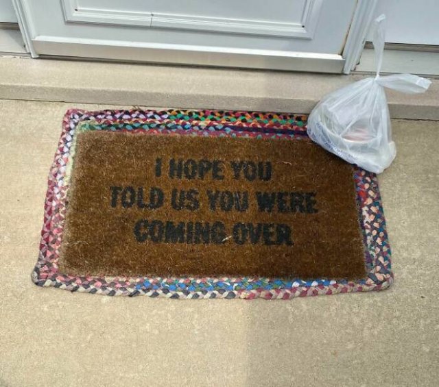 Funny Doormats (25 pics)