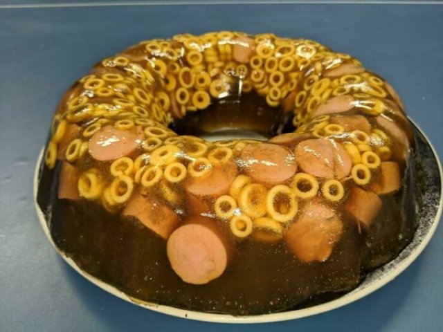 Weird Dishes (18 pics)