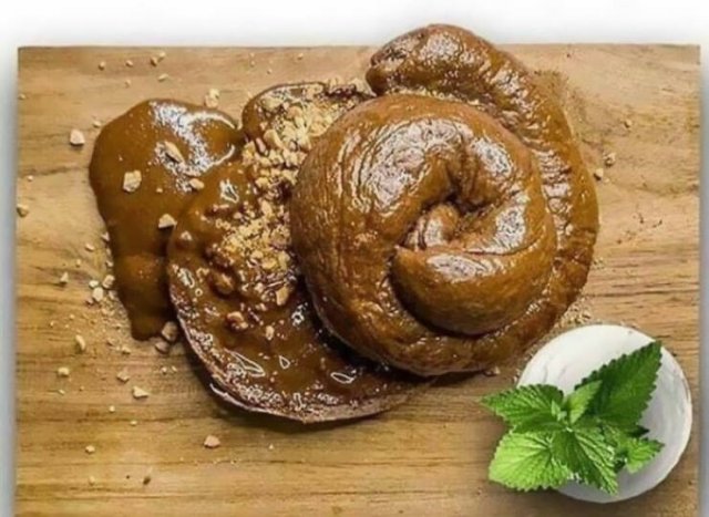 Weird Dishes (18 pics)