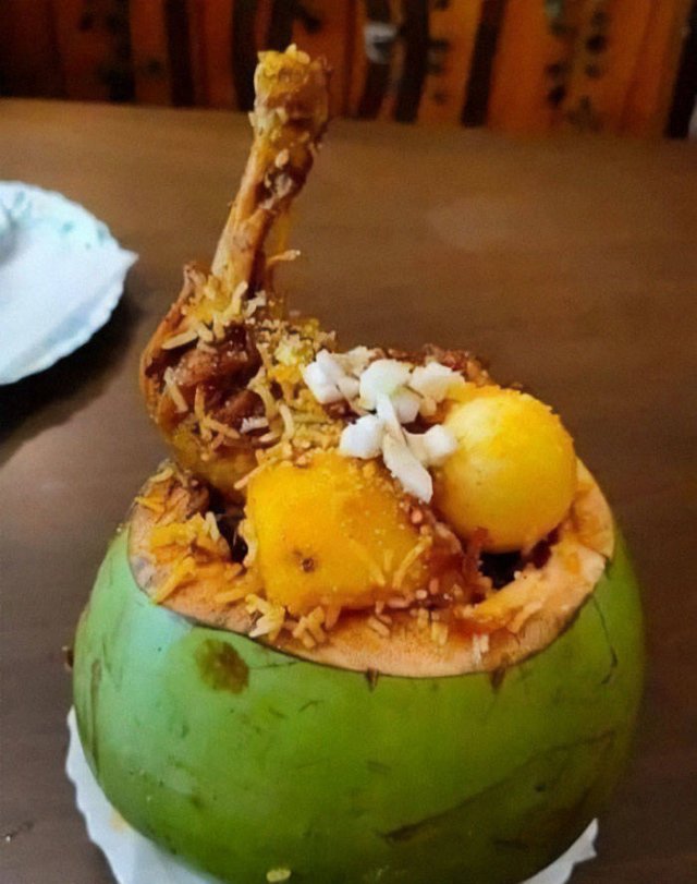 Strange Food Serving (28 pics)