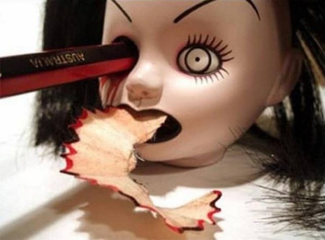 What Is Going On Here? (37 pics)