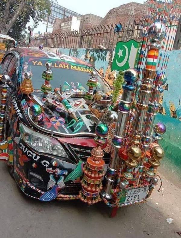 Crazy Tuning (27 pics)