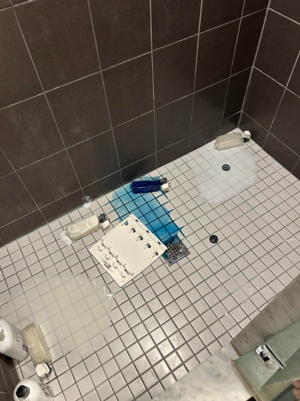 Bad Days Happen (23 pics)