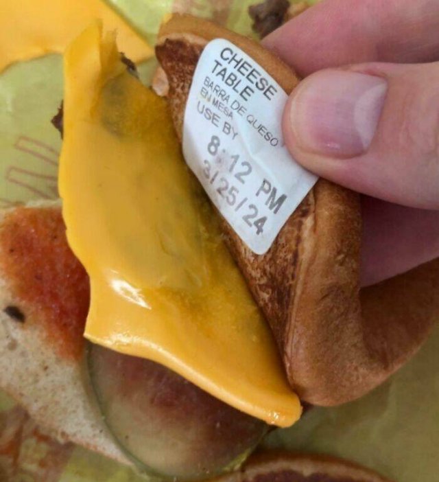 Strange Finds In Food (25 pics)