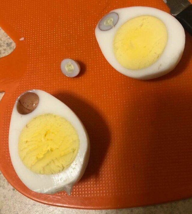 Strange Finds In Food (25 pics)
