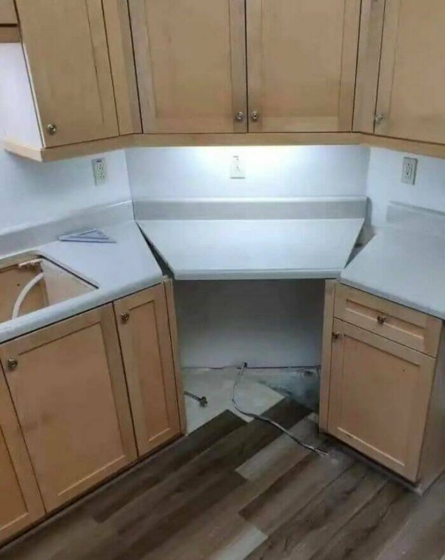Failed Constructions (22 pics)