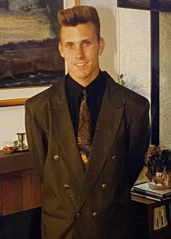 Awkward Photos From The Past (21 pics)