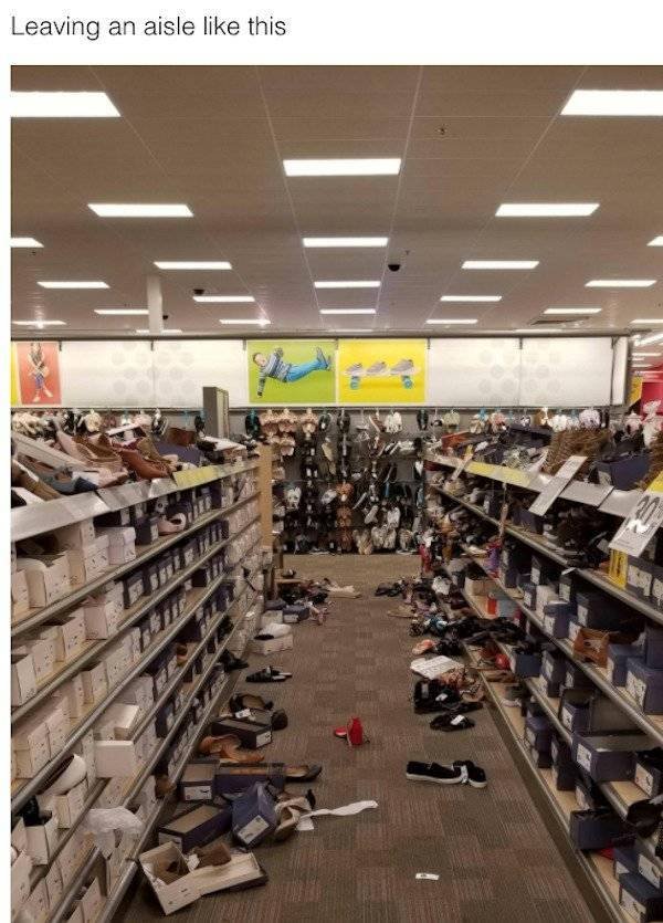 Terrible Customers (22 pics)
