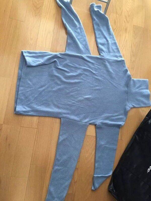 What Is Going On Here? (23 pics)