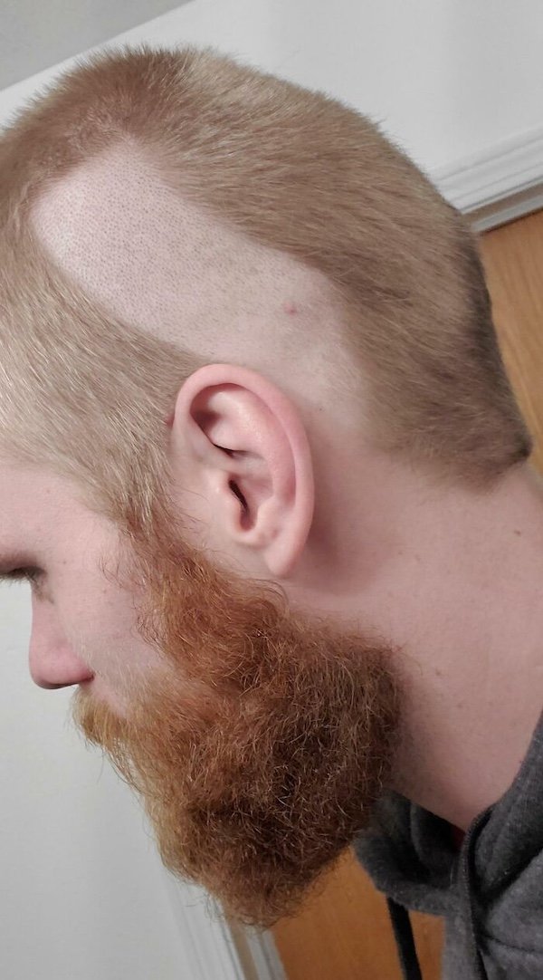 Awful Haircuts (22 pics)