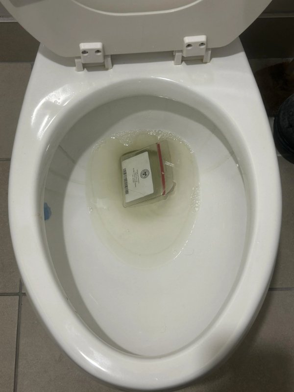 Bad Days Happen (24 pics)