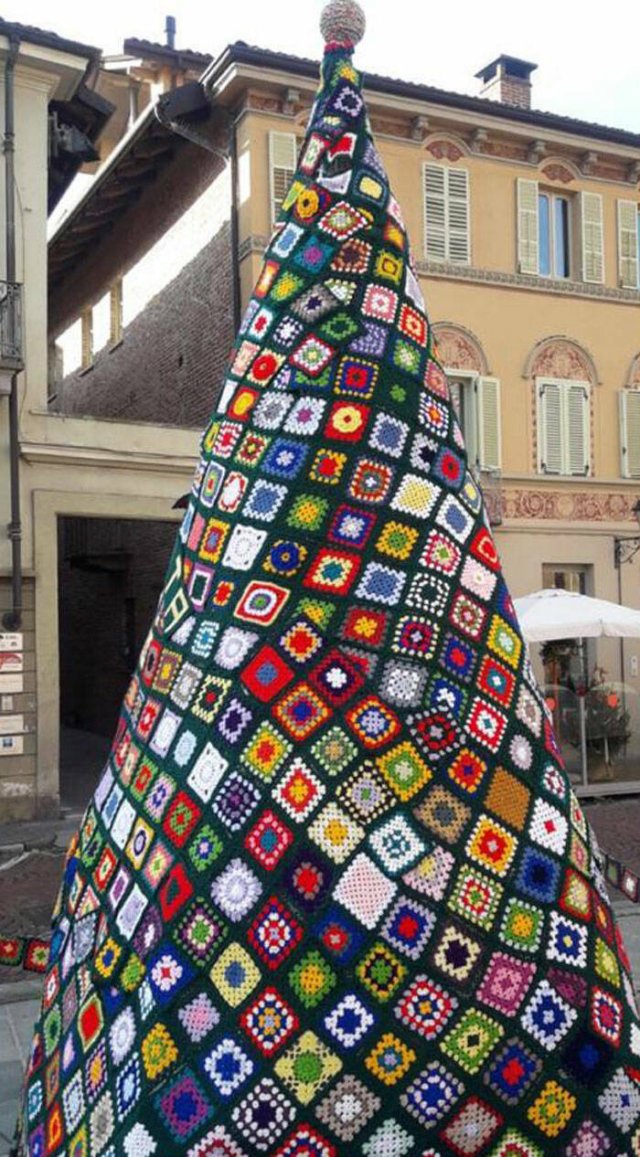 Creative Christmas Trees (25 pics)