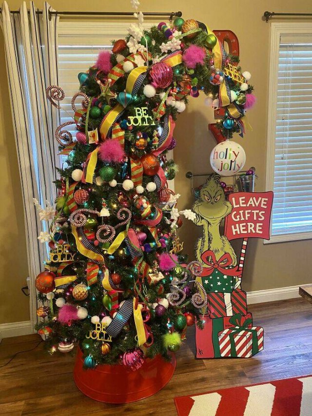 Creative Christmas Trees (25 pics)