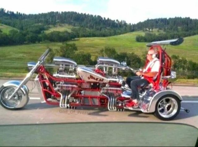 Crazy Vehicles (22 pics)