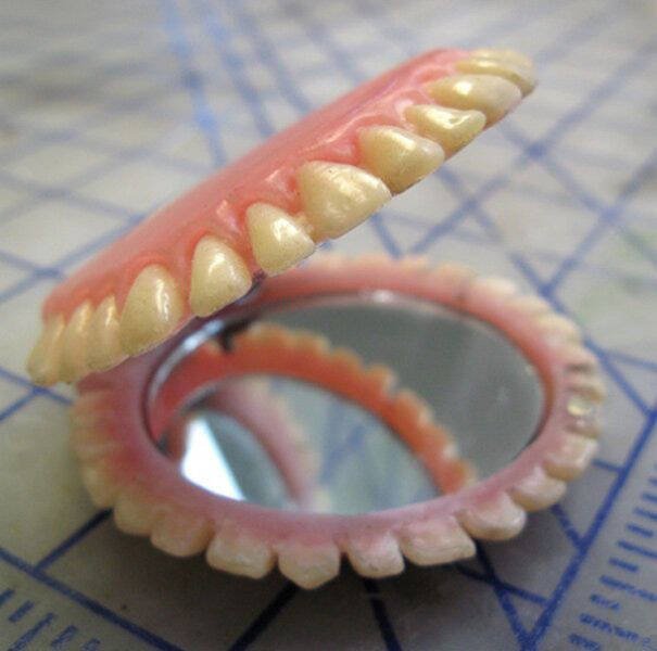 Odd Things And Designs (23 pics)