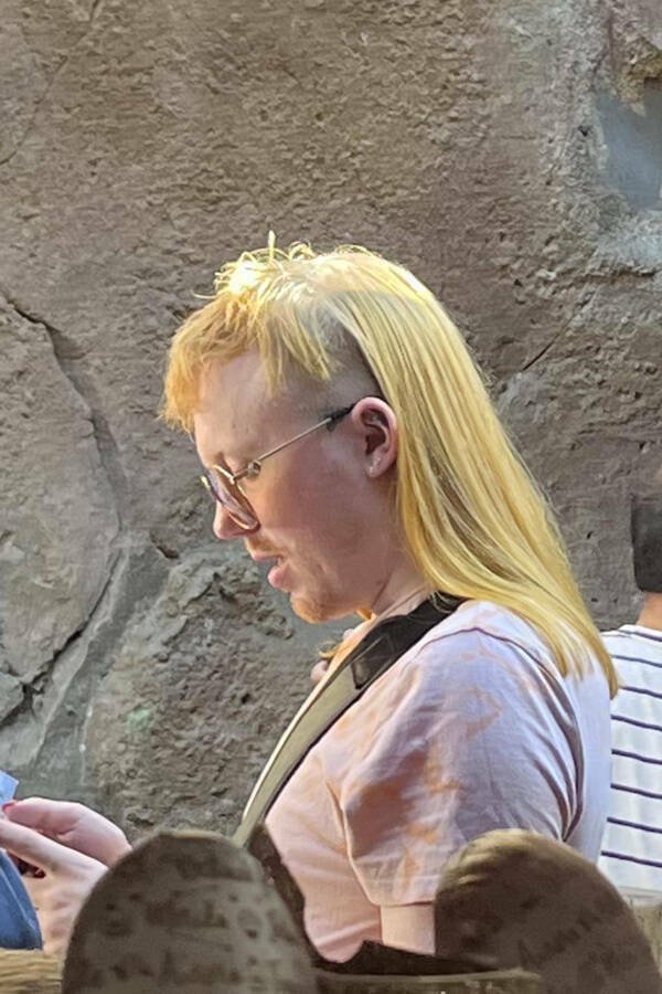 Awful Haircuts (20 pics)