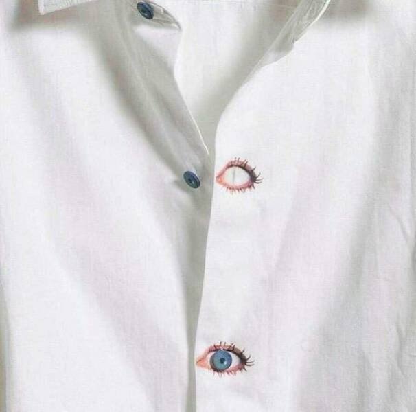 Strange Clothes (17 pics)