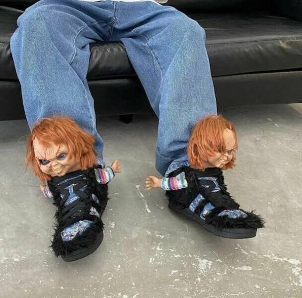 Strange Clothes (17 pics)