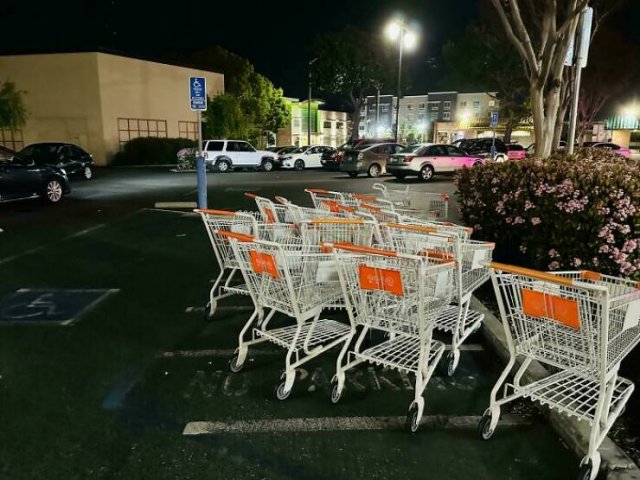 Lazy And Annoying People (23 pics)