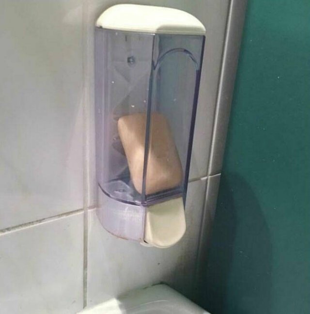 Lazy And Annoying People (23 pics)