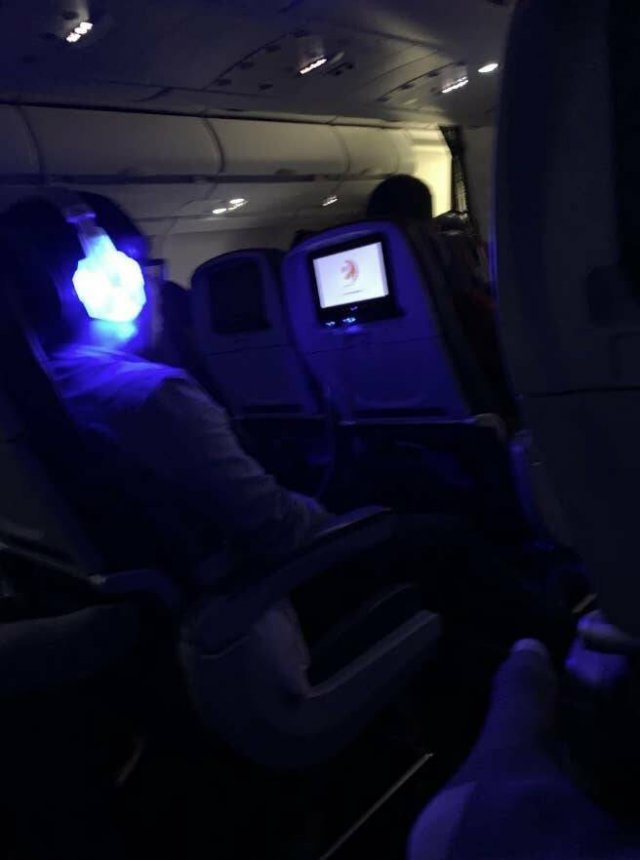 Horrible Passengers (22 pics)
