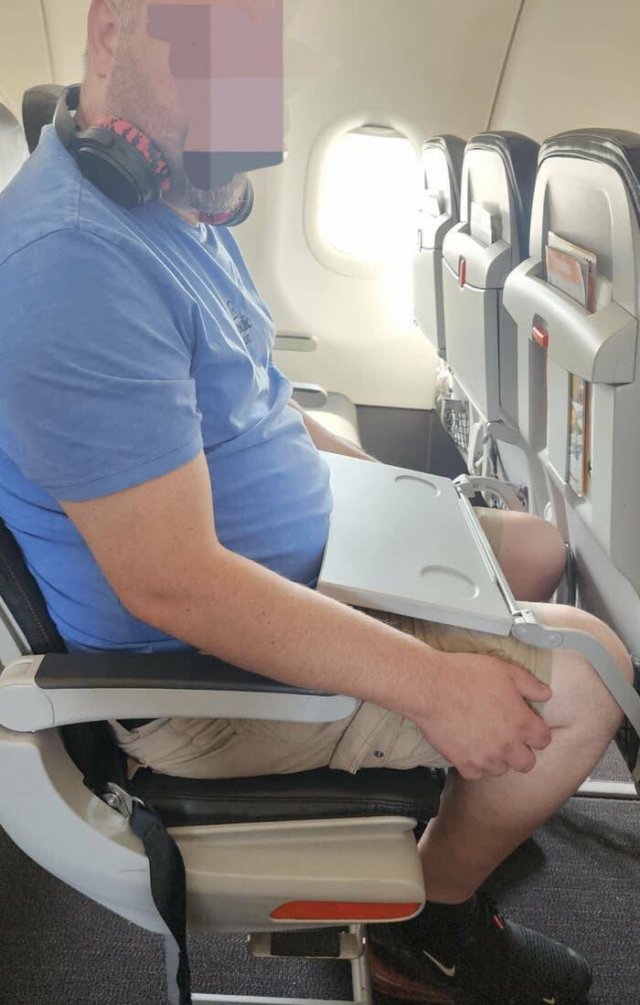 Horrible Passengers (22 pics)