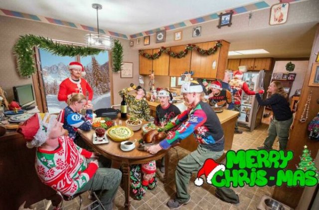 People Share Their Funny New Year Photos (24 pics)