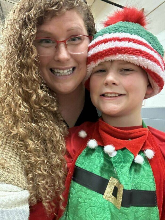 Heartwarming Holiday Stories (25 pics)