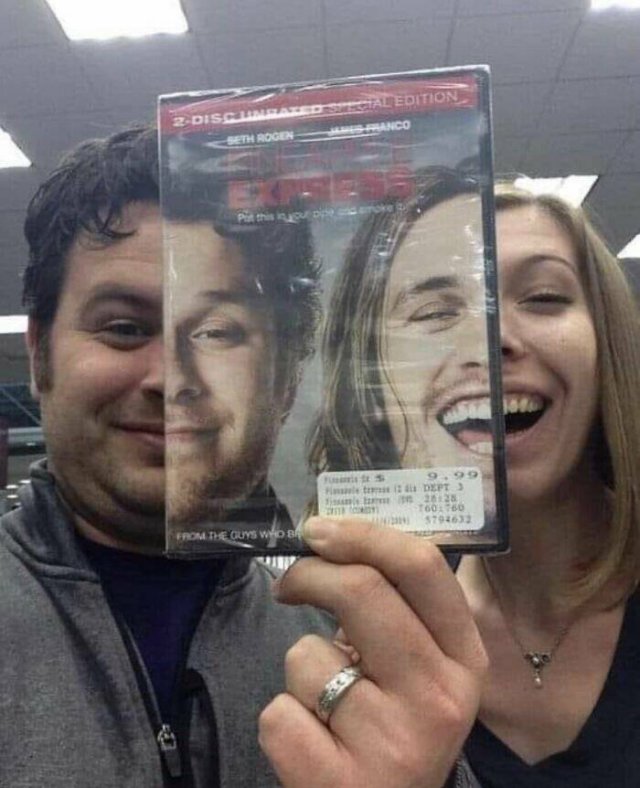 What Is Going On Here? (28 pics)